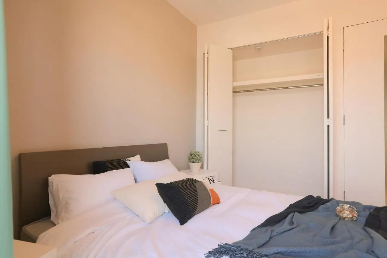 Apartamento 谷町君 星ホテル 新深江59 Osaca