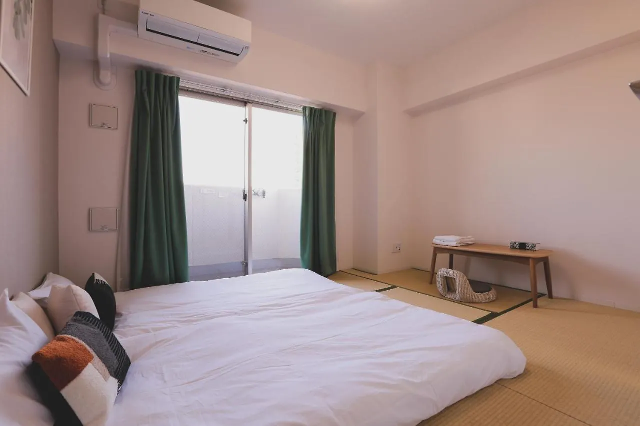 Apartamento 谷町君 星ホテル 新深江59 Osaca